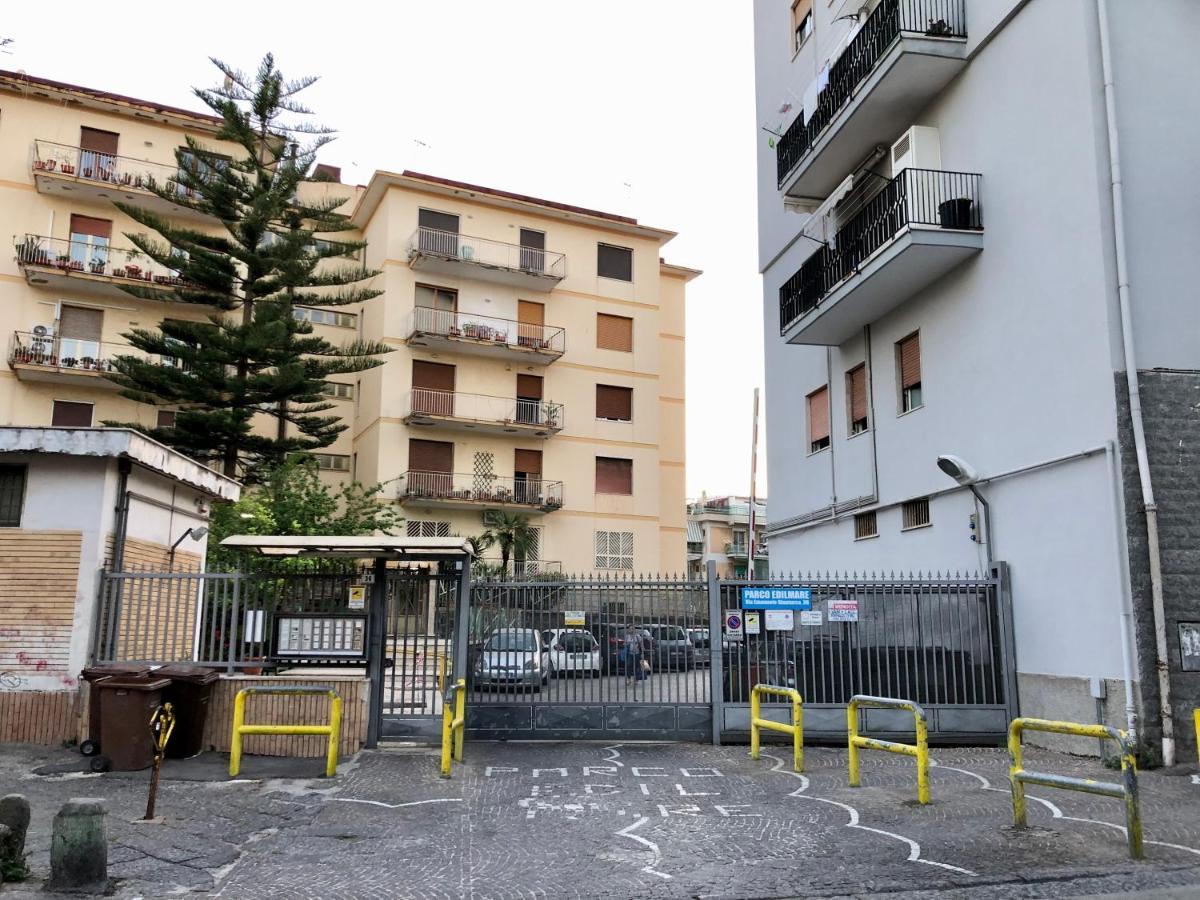 ポルティチNeapolis Bayアパートメント エクステリア 写真